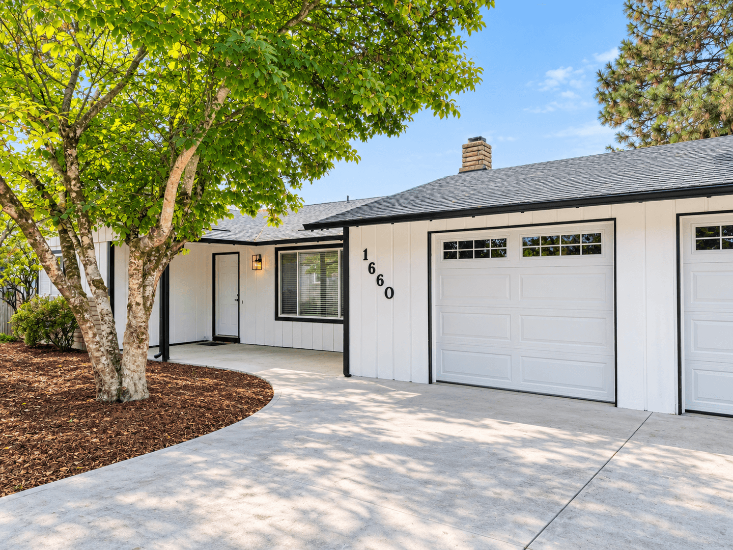 HILLSBORO House: 1660 SE SUSSEX CT