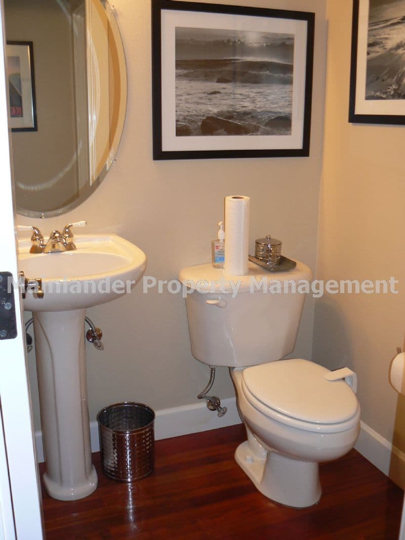 TIGARD House: 16224 SW POLLARD LANE
