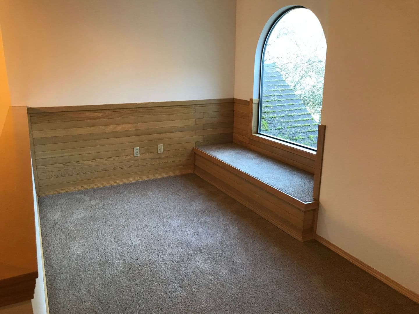 TIGARD House: 9570 SW MILLEN DR