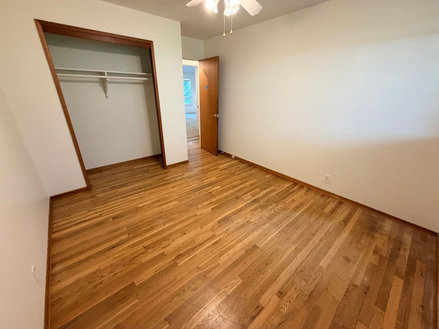 PORTLAND Townhome: 9938 SW TERWILLIGER BLVD.