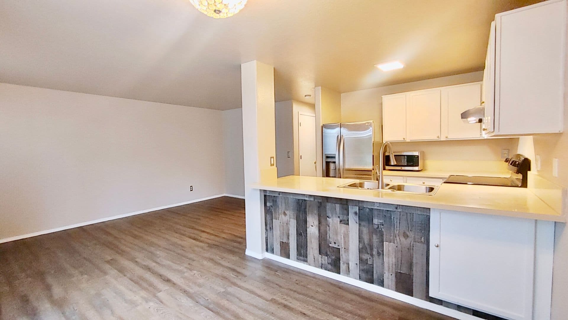 SHERWOOD House: 20648 SW WINDFLOWER AVE