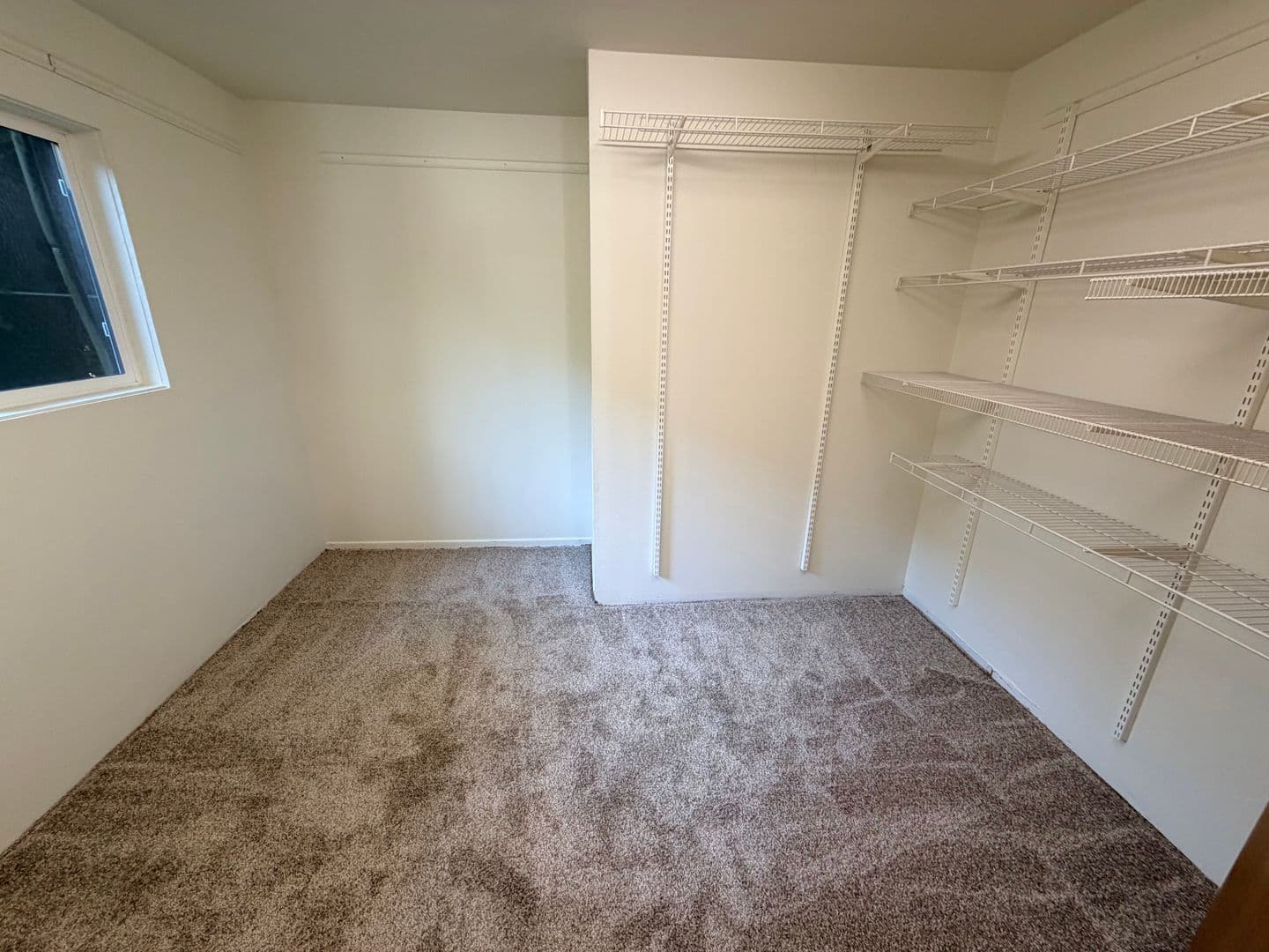 PORTLAND Townhome: 9938 SW TERWILLIGER BLVD.
