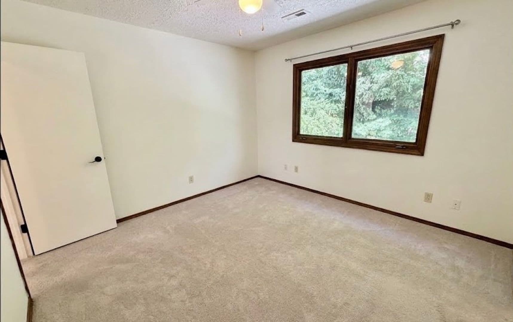 LAKE OSWEGO House: 18132 WESTVIEW DRIVE