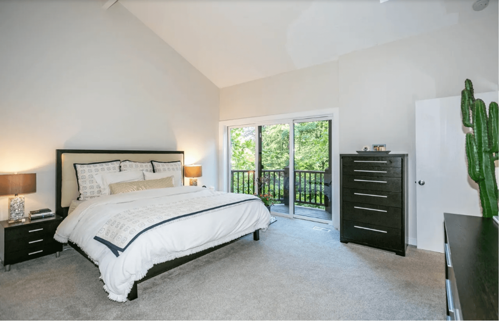PORTLAND House: 3108 SW BENNINGTON DRIVE
