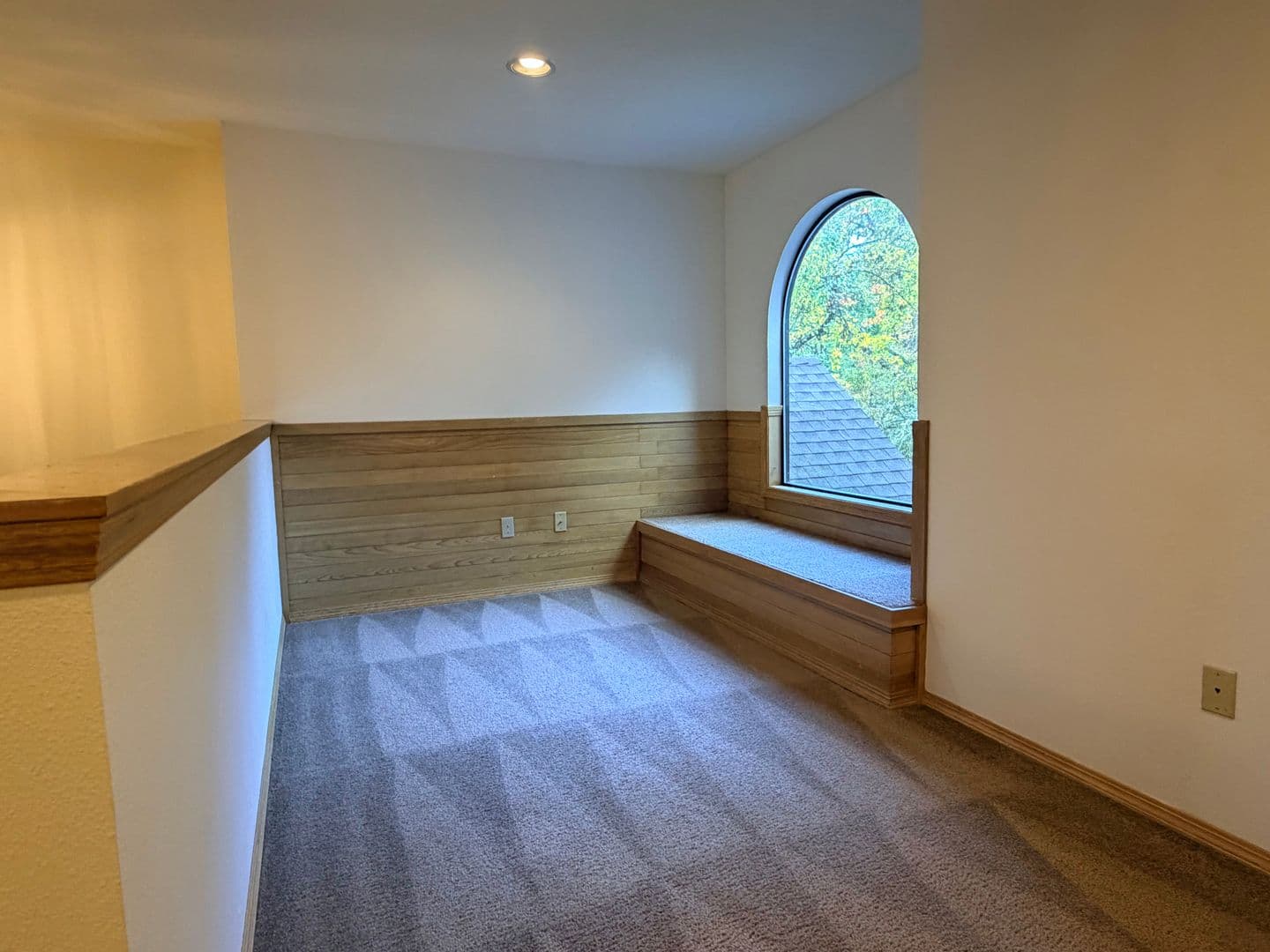 TIGARD House: 9570 SW MILLEN DR