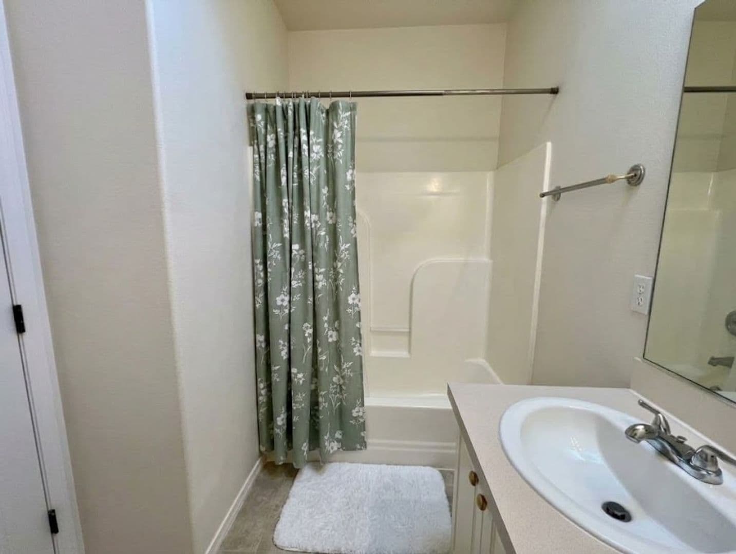 PORTLAND House: 2742 NW CANNON WAY