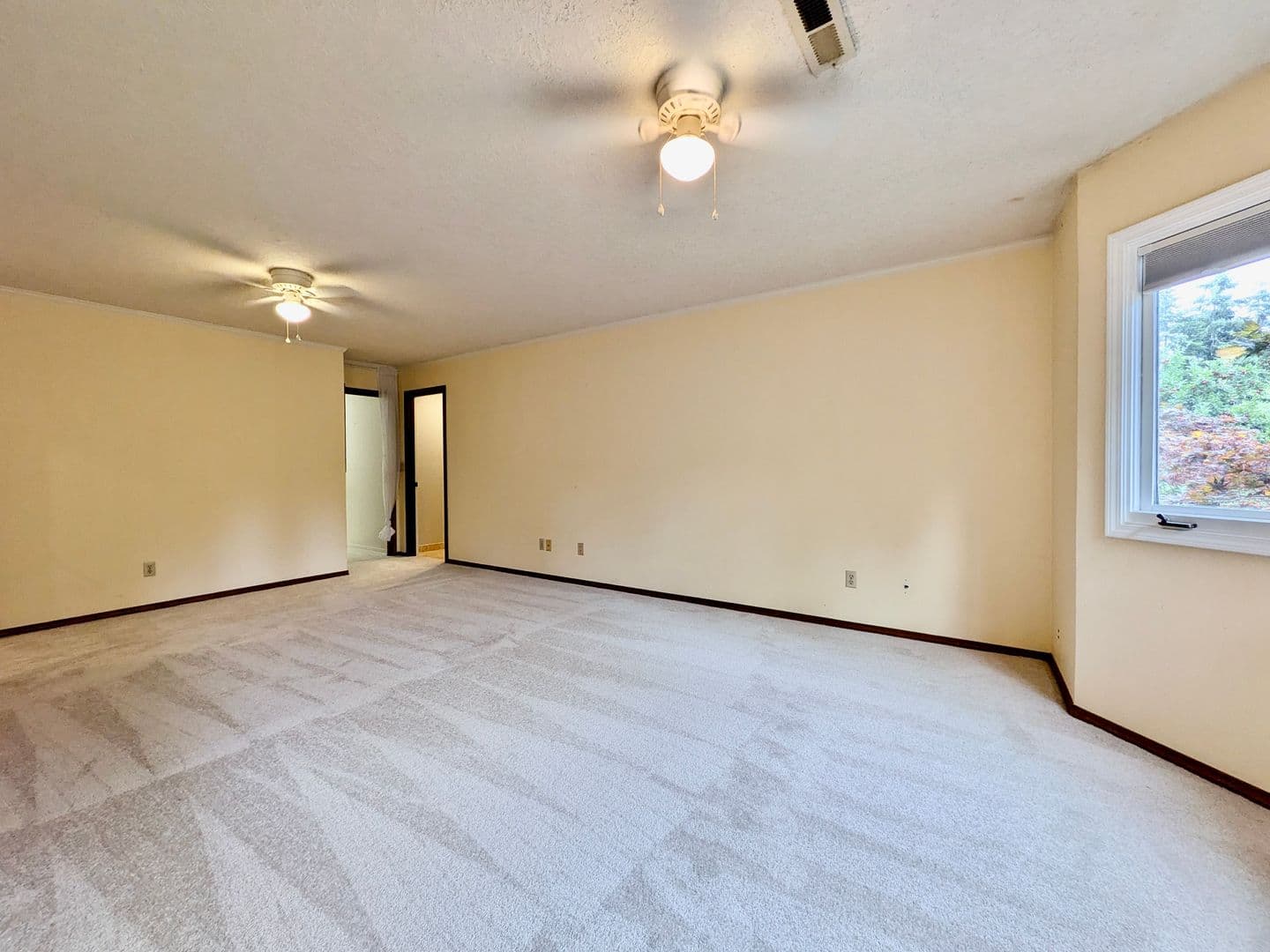 LAKE OSWEGO House: 18132 WESTVIEW DRIVE