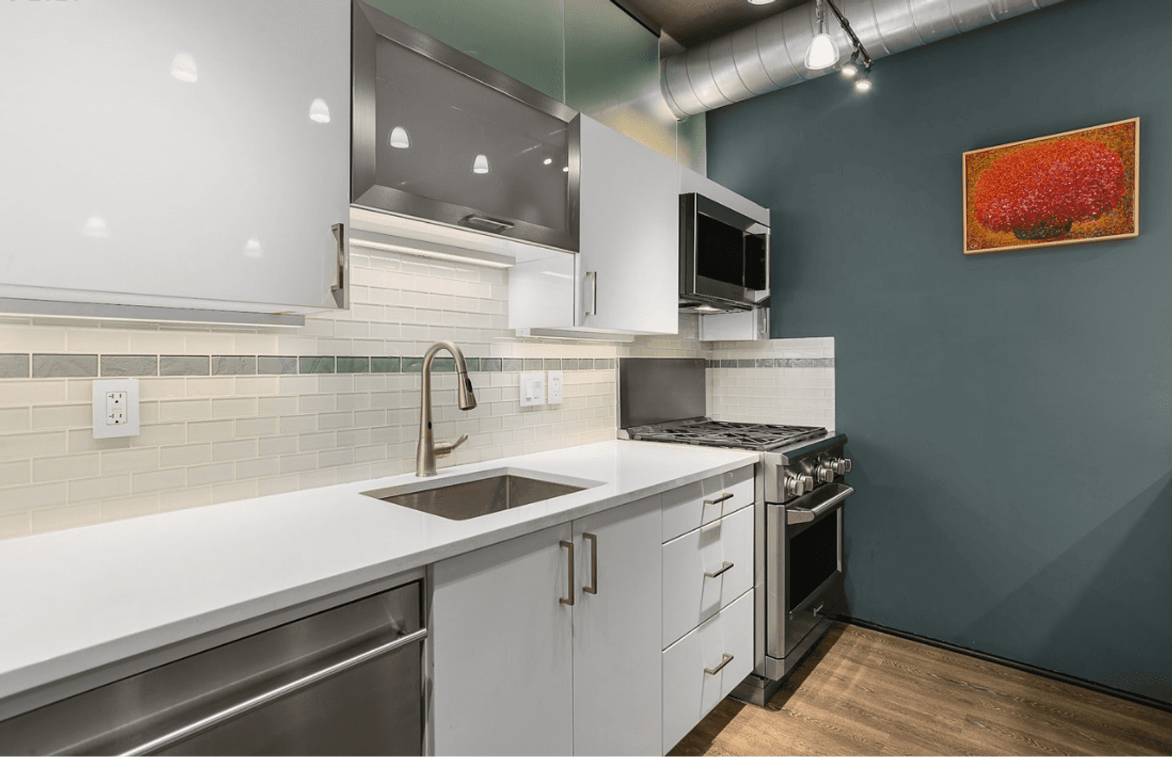 PORTLAND Condo: 1410 NW KEARNEY ST.