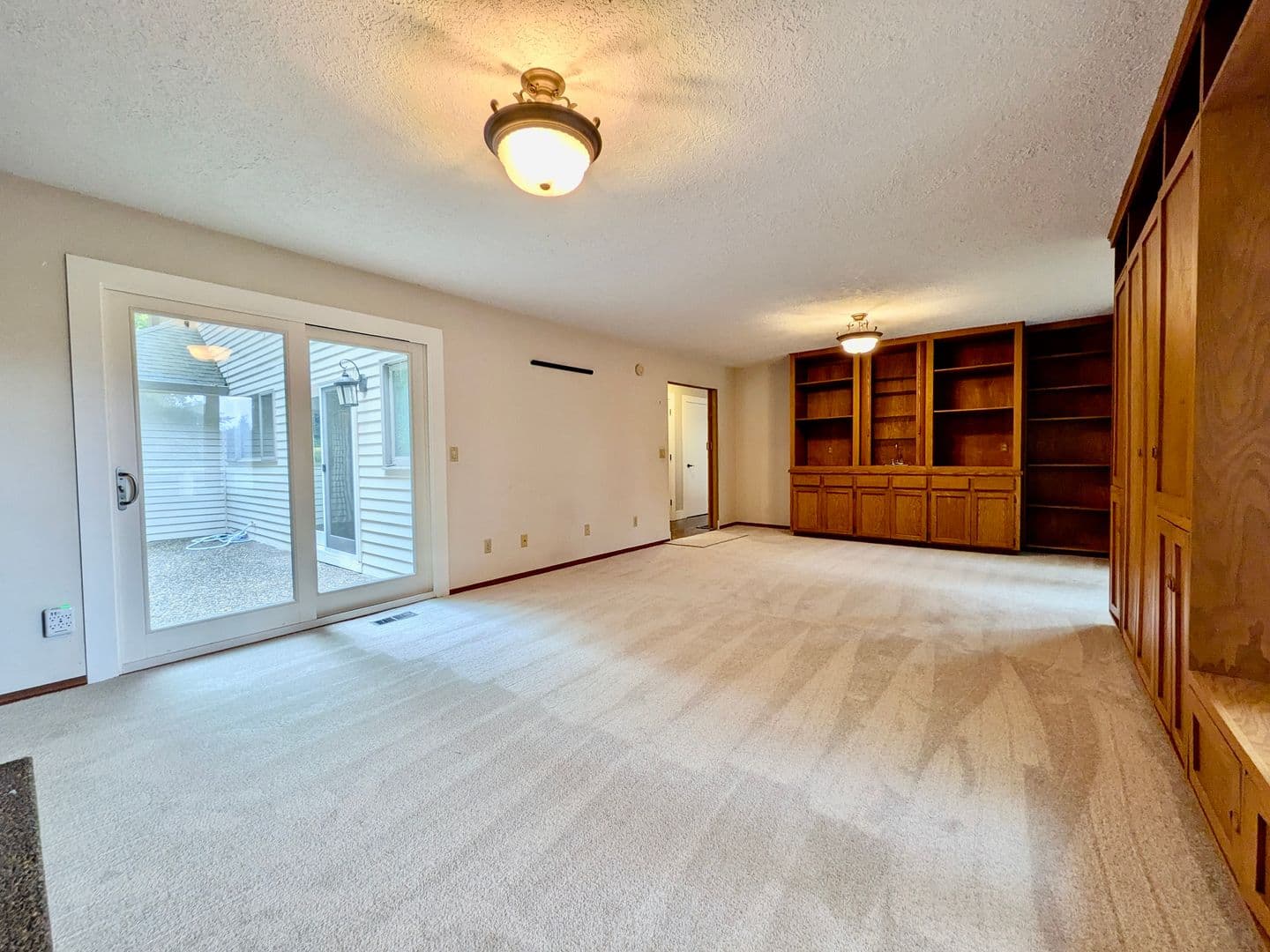 LAKE OSWEGO House: 18132 WESTVIEW DRIVE