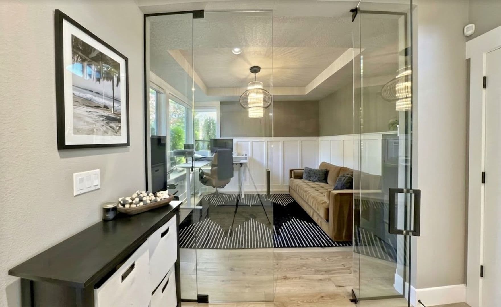 PORTLAND House: 10160 NW BARNHART LN
