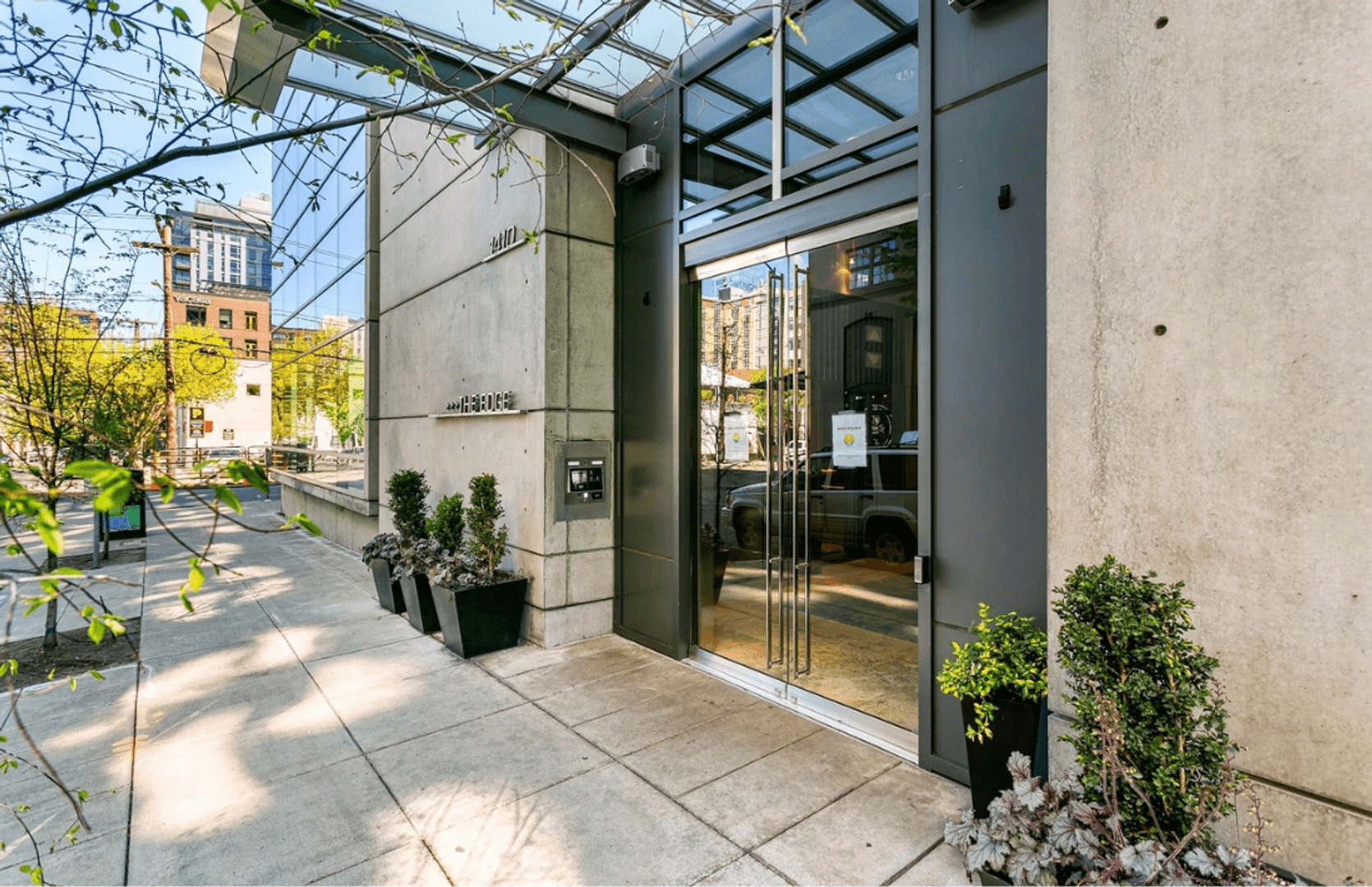 PORTLAND Condo: 1410 NW KEARNEY ST.
