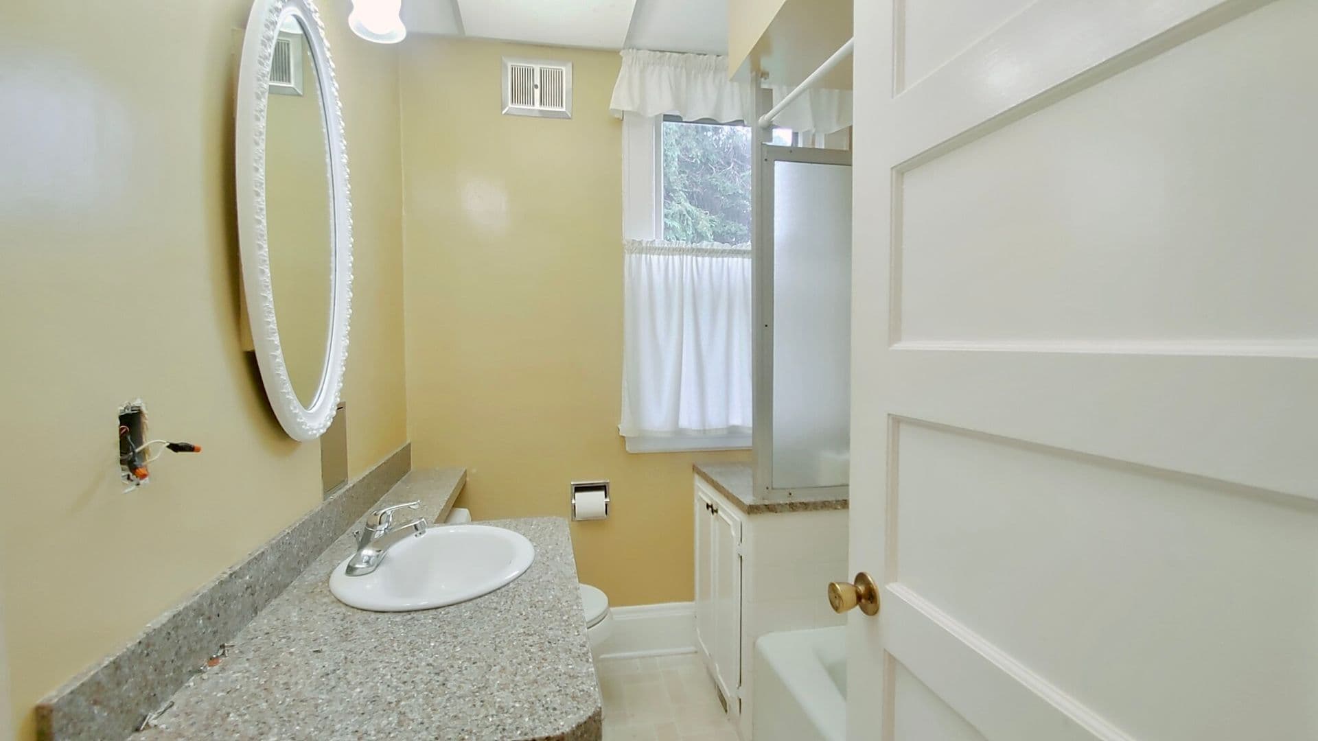 PORTLAND House: 4435 NE 73RD AVE.