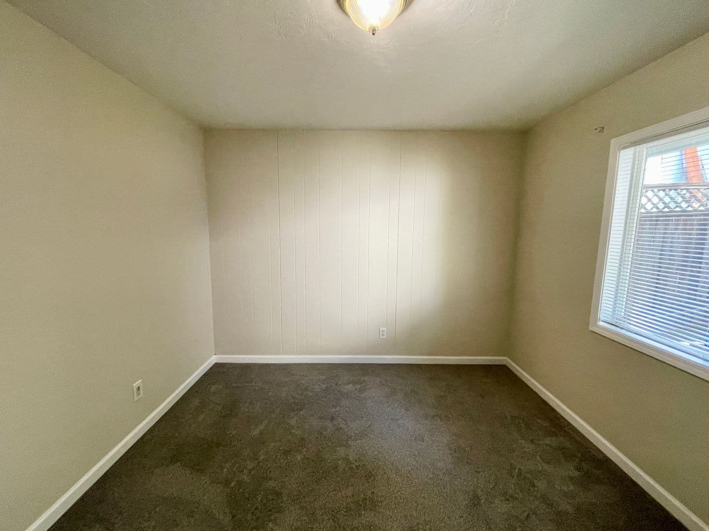 TIGARD House: 11465 SW 95TH AVE