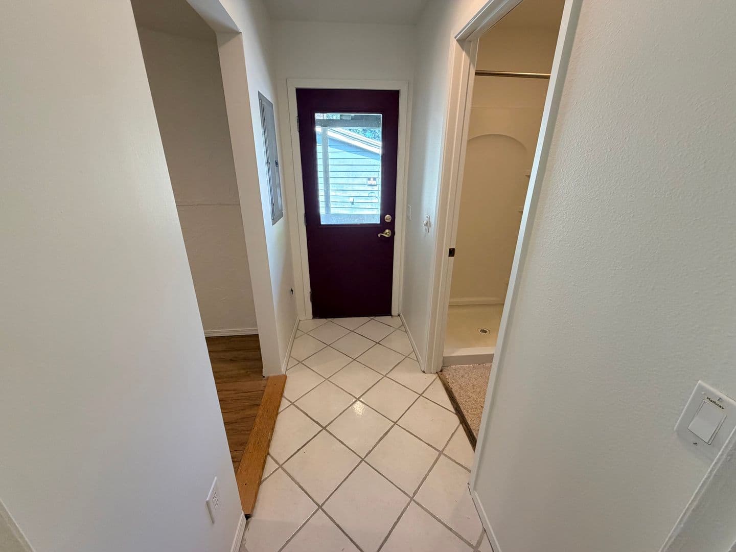 PORTLAND Townhome: 9938 SW TERWILLIGER BLVD.