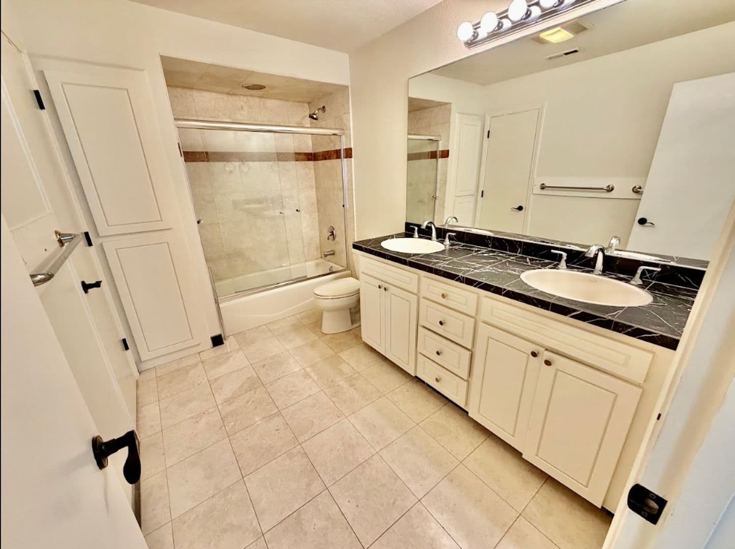LAKE OSWEGO House: 18132 WESTVIEW DRIVE