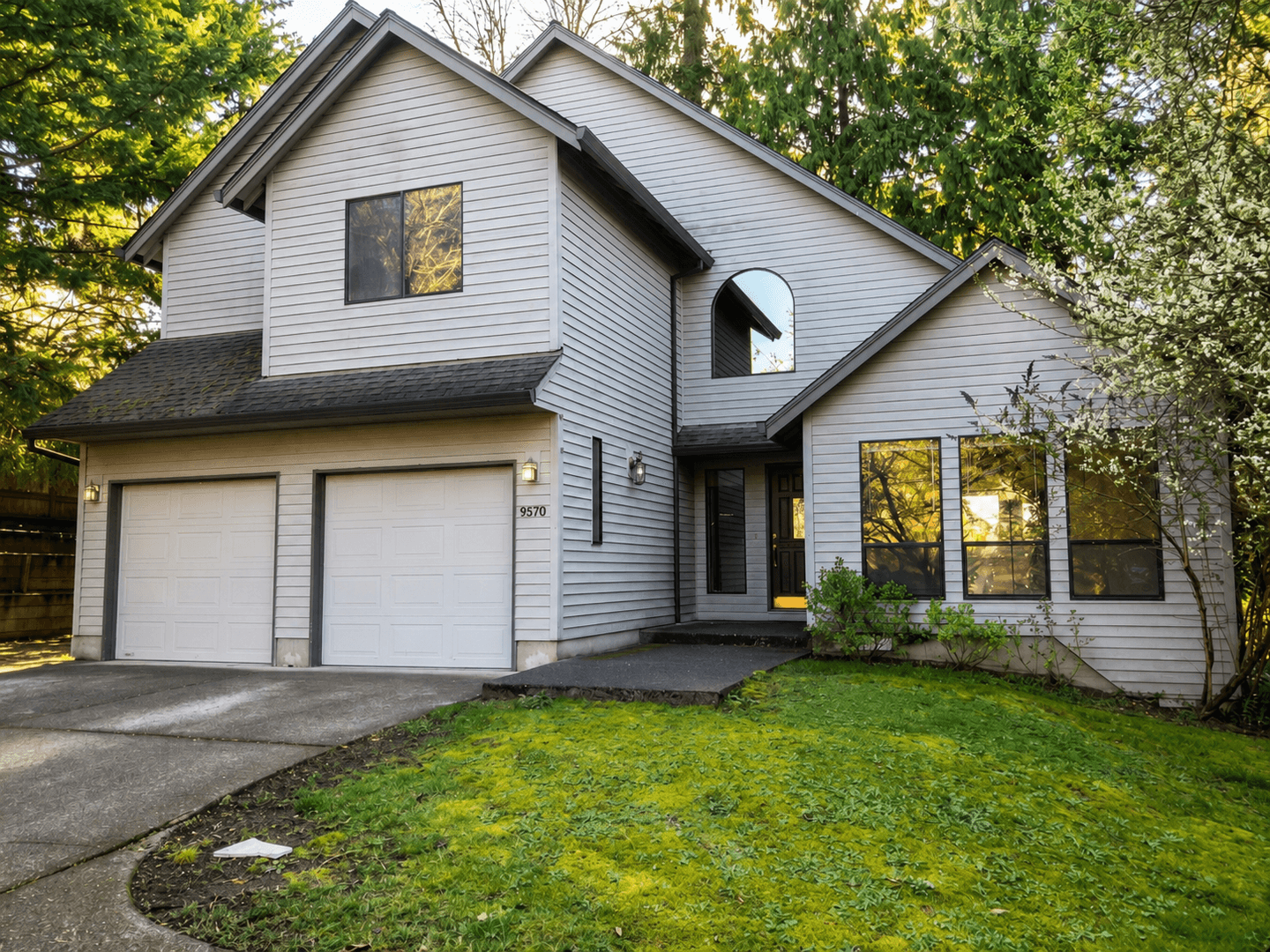 TIGARD House: 9570 SW MILLEN DR