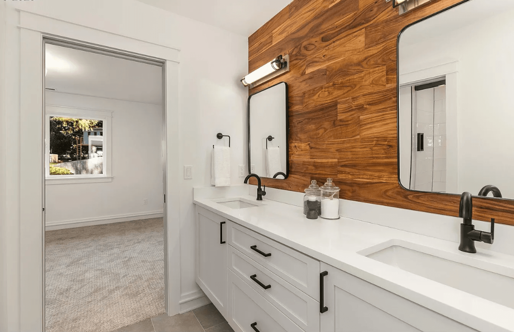 TIGARD House: 14255 SW 125TH AVE