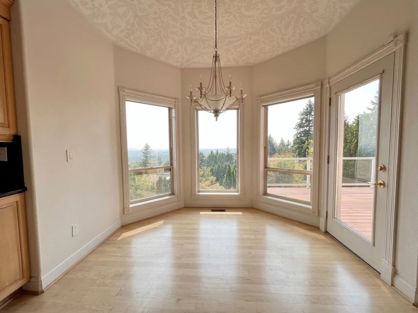 PORTLAND House: 3014 NW CHAPIN DR.