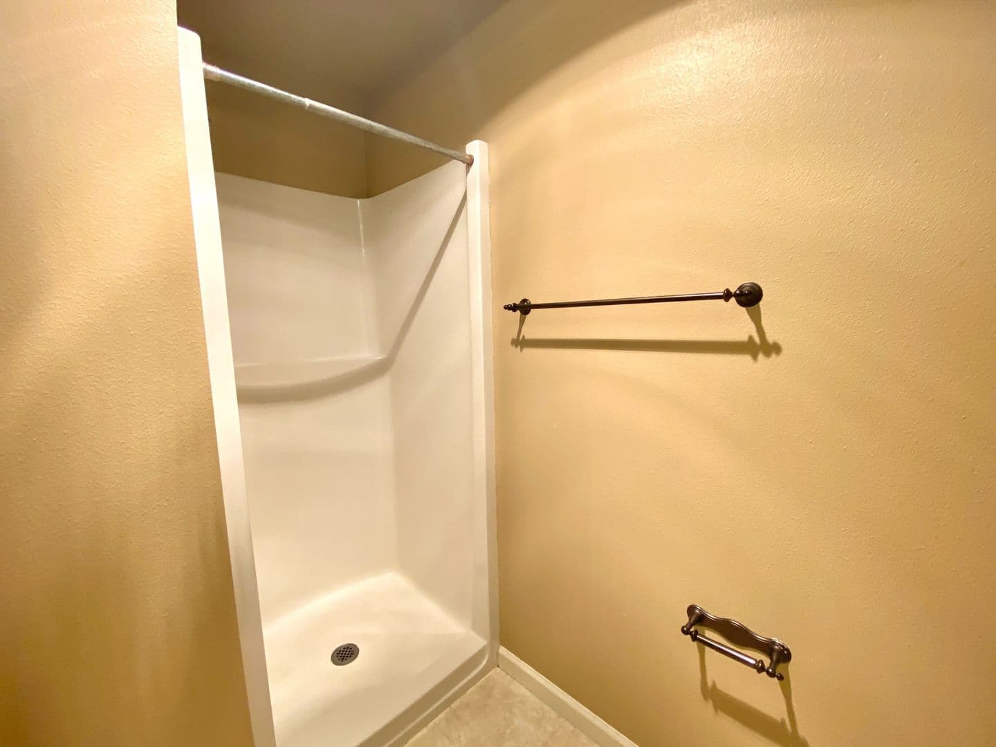 PORTLAND House: 4970 SW LANDING DR