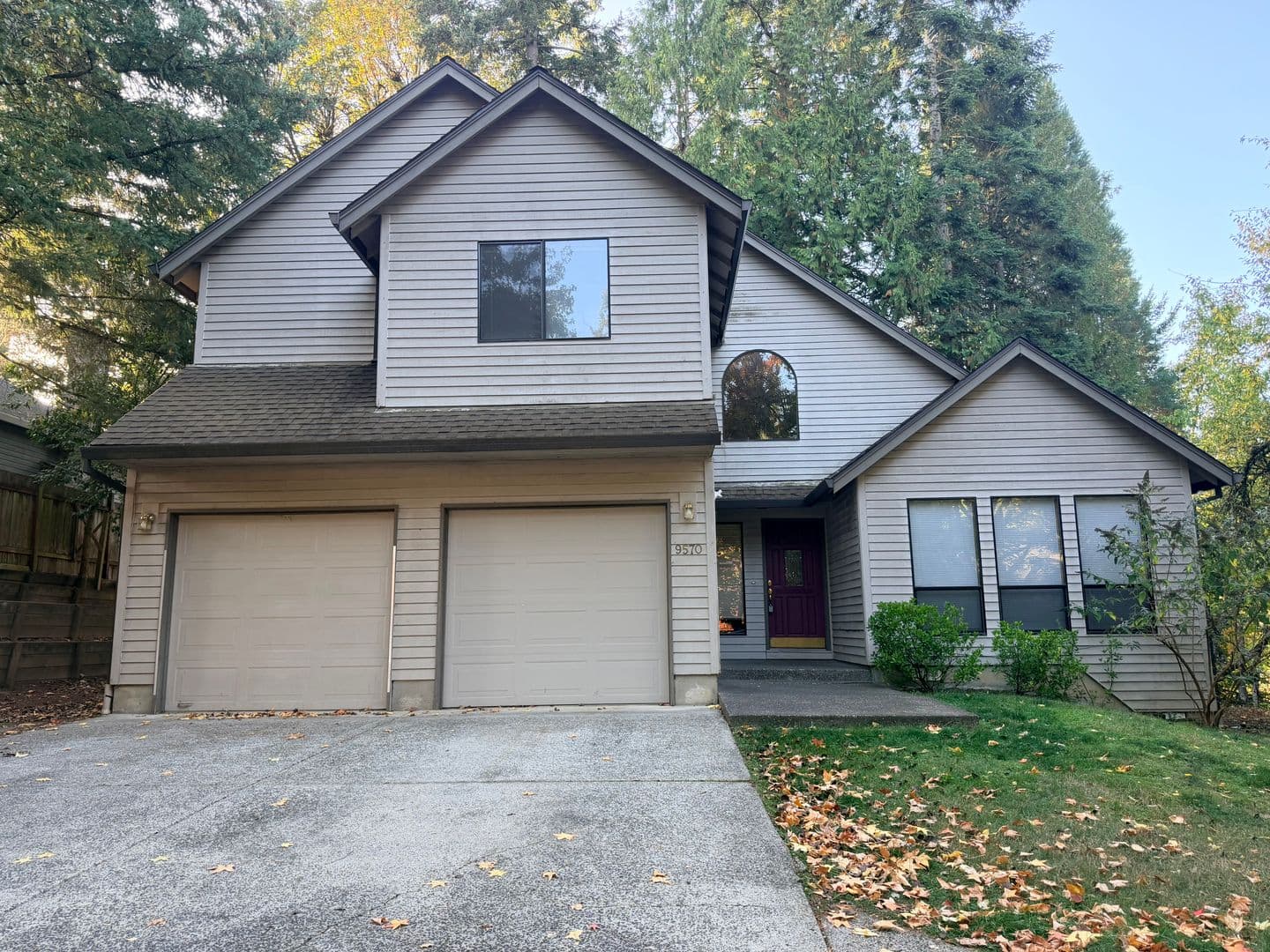TIGARD House: 9570 SW MILLEN DR