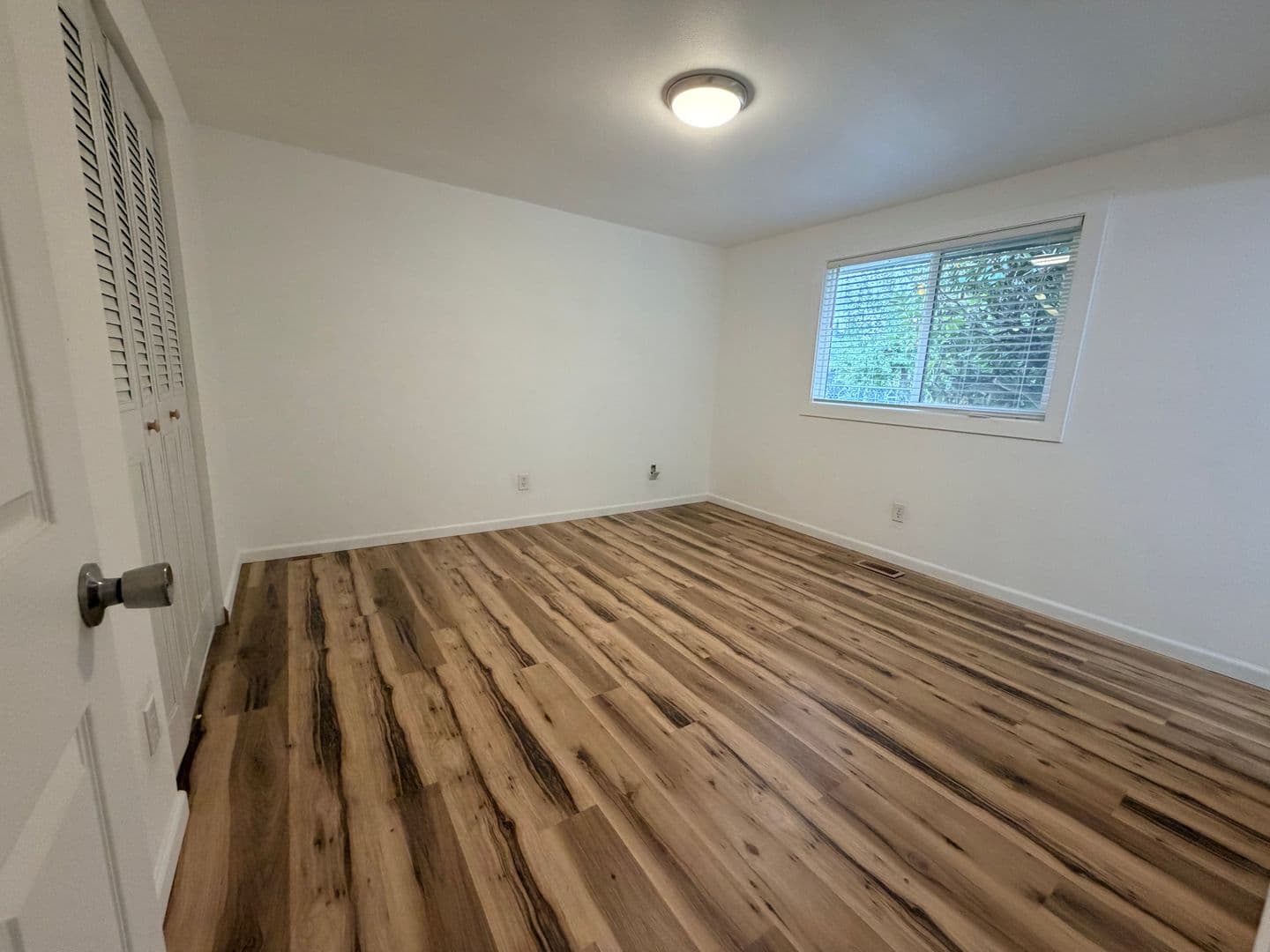 HILLSBORO House: 1660 SE SUSSEX CT