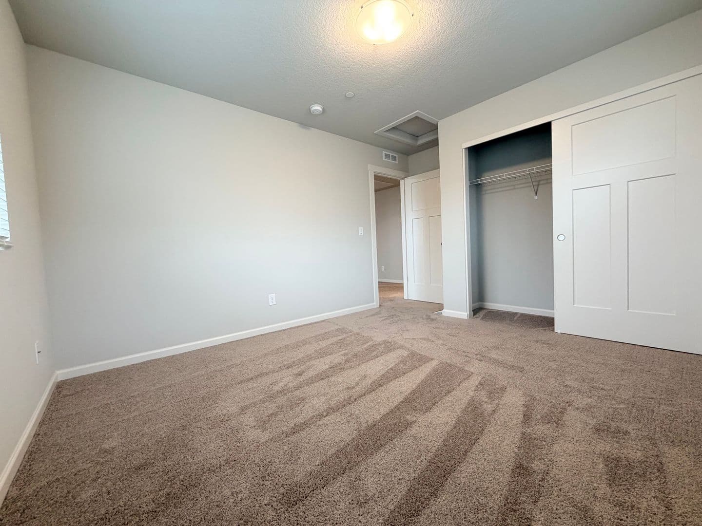 PORTLAND House: 15556 SE FLAVEL ST.