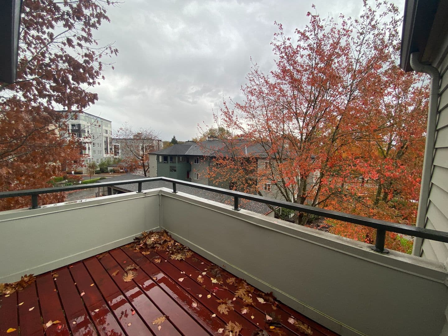PORTLAND House: 4970 SW LANDING DR
