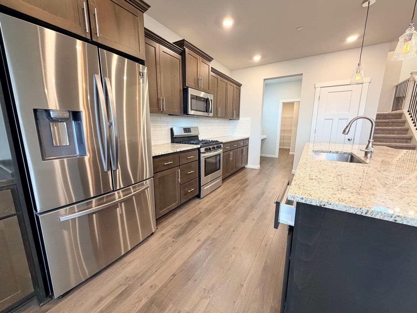PORTLAND House: 15556 SE FLAVEL ST.