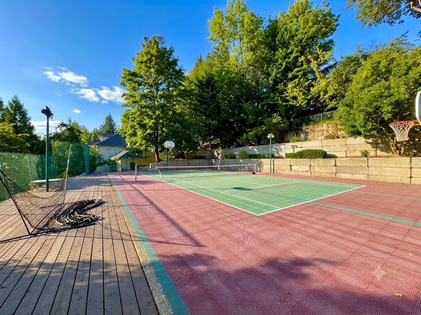 LAKE OSWEGO House: 18132 WESTVIEW DRIVE