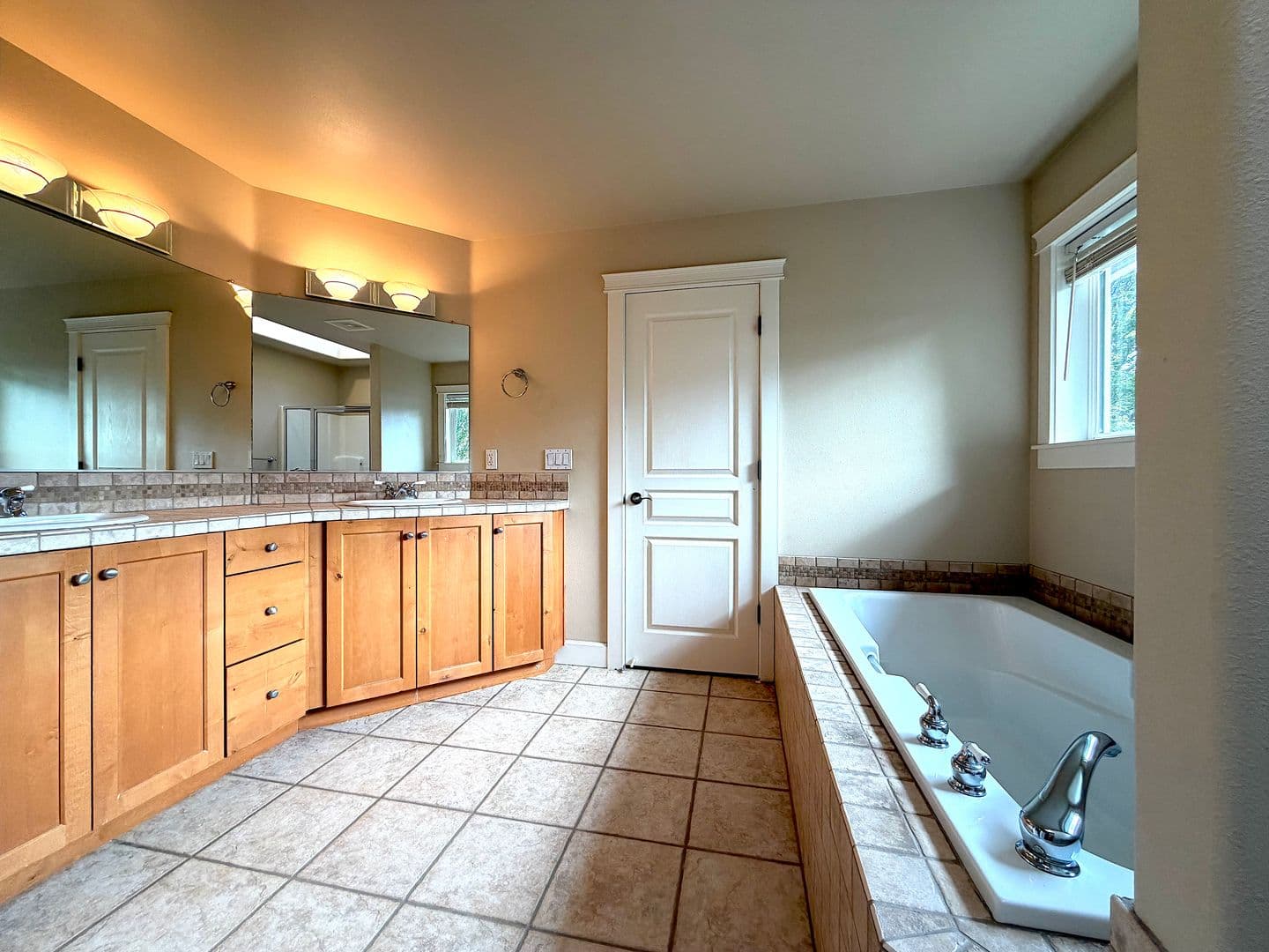 TIGARD House: 16224 SW POLLARD LANE