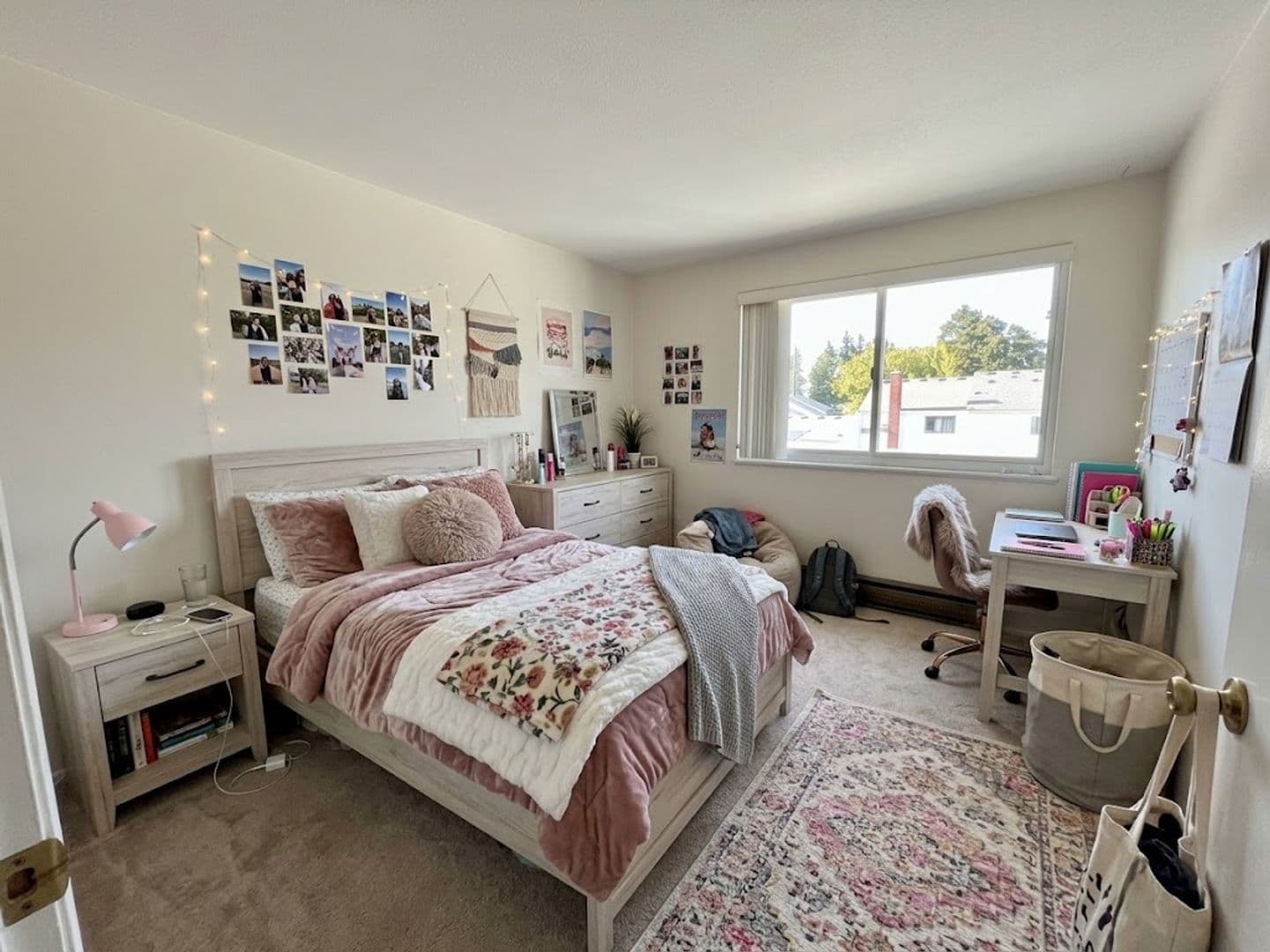 BEAVERTON House: 6125 SW ERICKSON AVE.