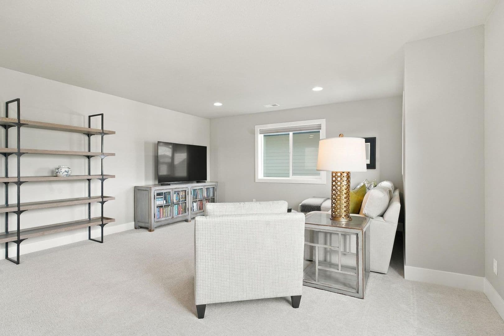 HILLSBORO House: 4049 SE 77TH AVE.