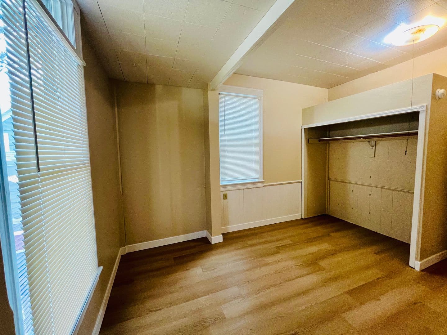 PORTLAND Apartment: 4234 S VIEW POINT TERRACE