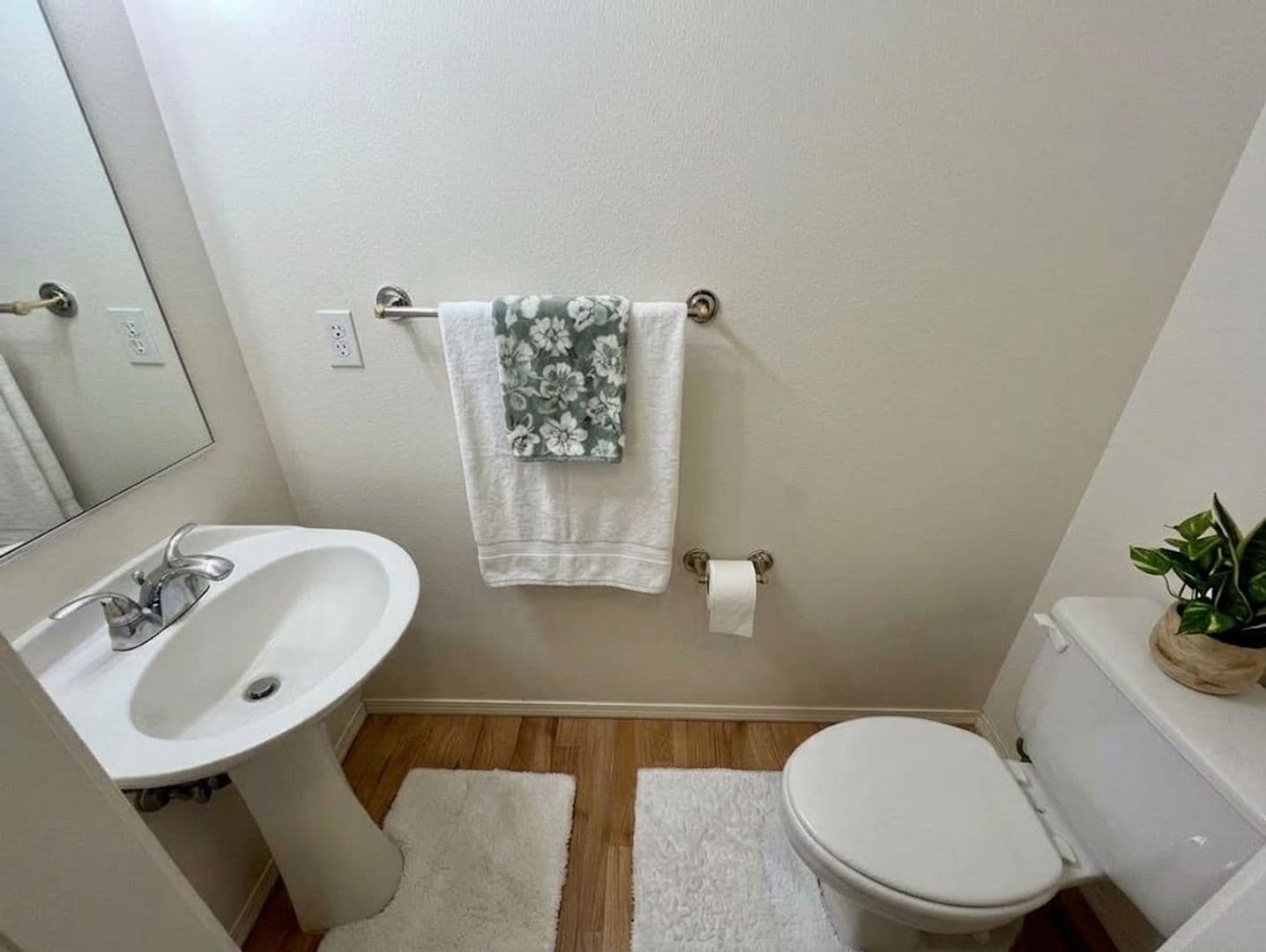 PORTLAND House: 2742 NW CANNON WAY