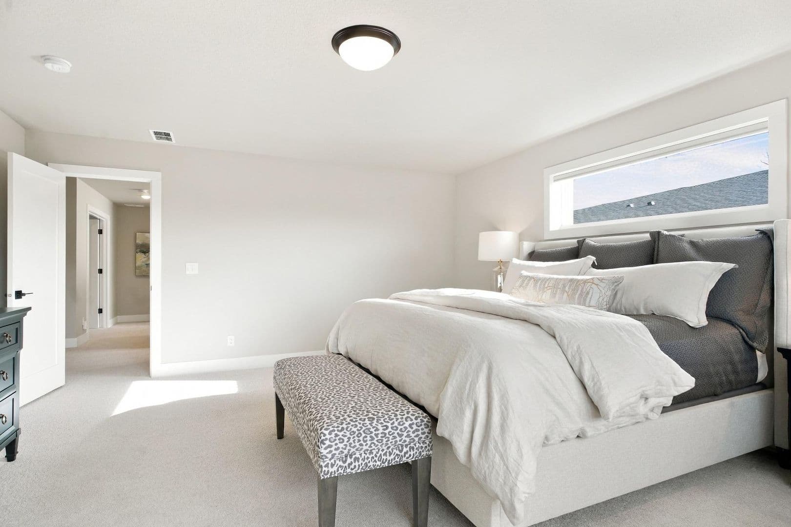 HILLSBORO House: 4049 SE 77TH AVE.