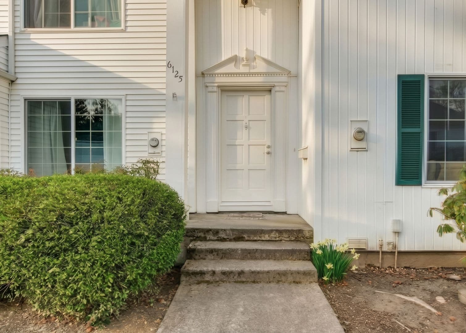 BEAVERTON House: 6125 SW ERICKSON AVE.
