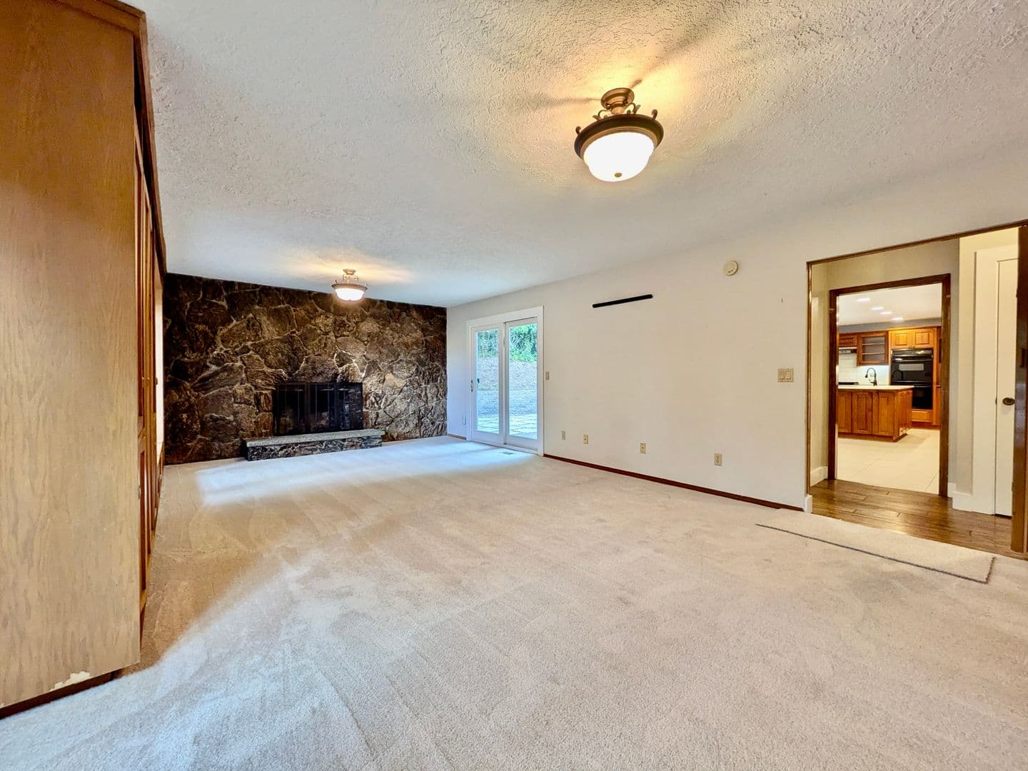 LAKE OSWEGO House: 18132 WESTVIEW DRIVE