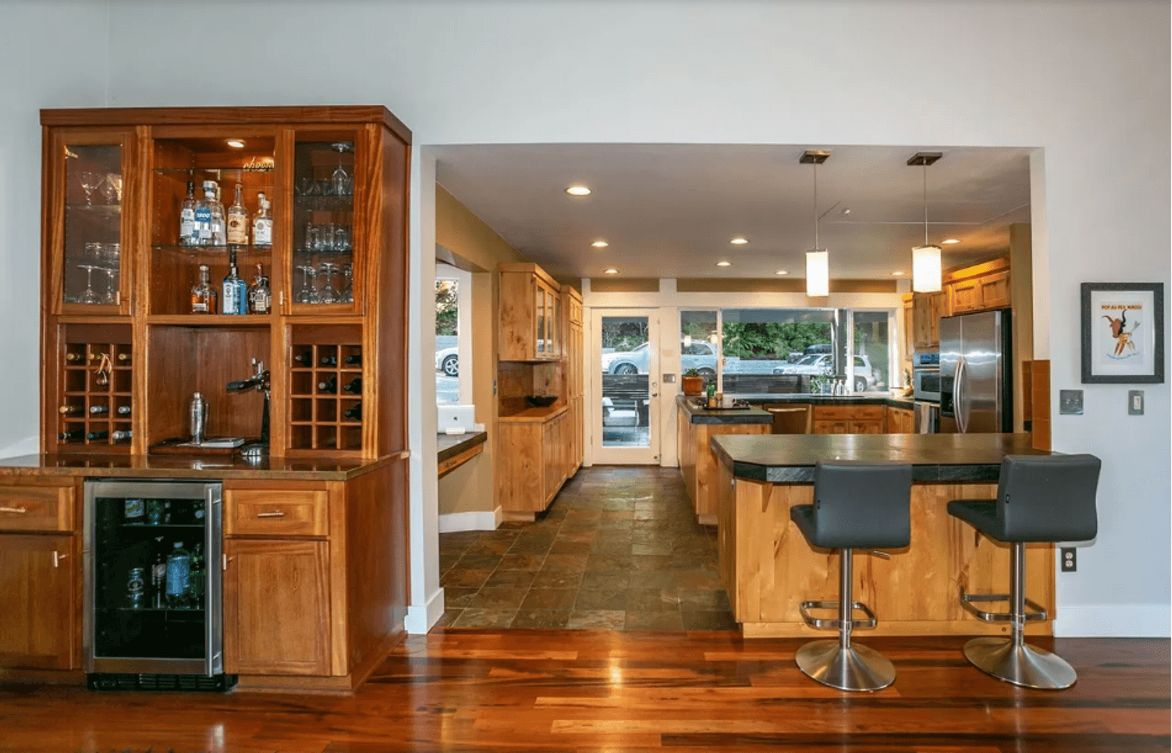 PORTLAND House: 3108 SW BENNINGTON DRIVE