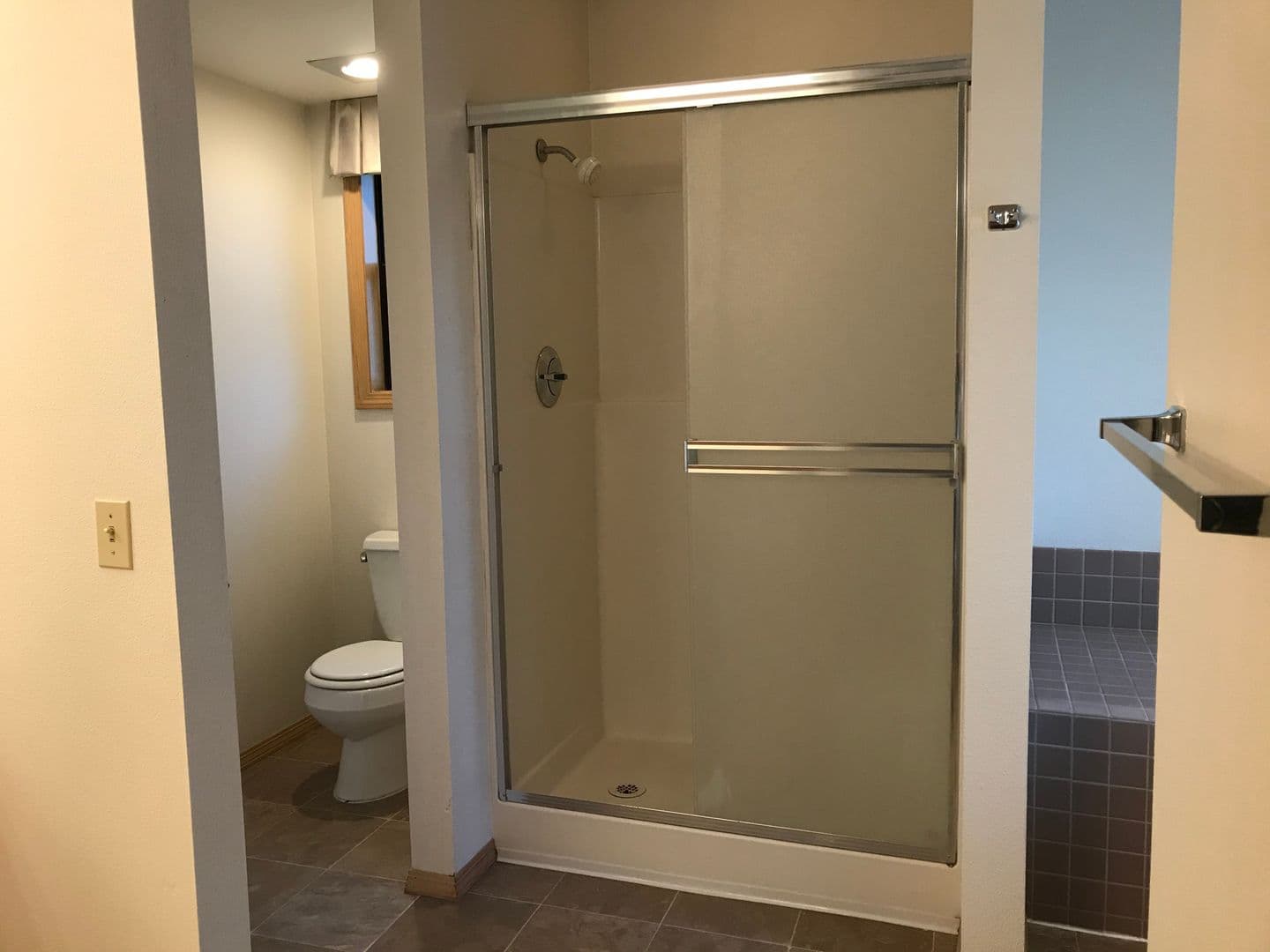 TIGARD House: 9570 SW MILLEN DR