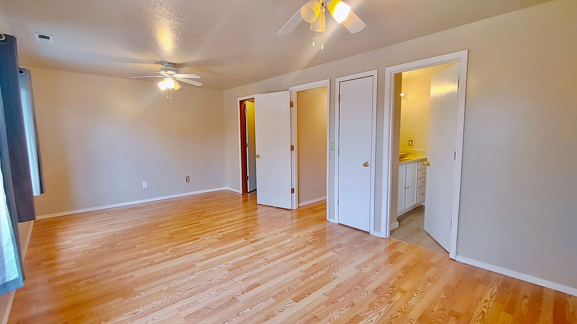 SHERWOOD House: 20648 SW WINDFLOWER AVE