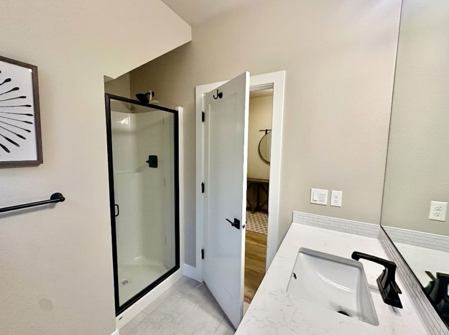 HILLSBORO House: 4049 SE 77TH AVE.