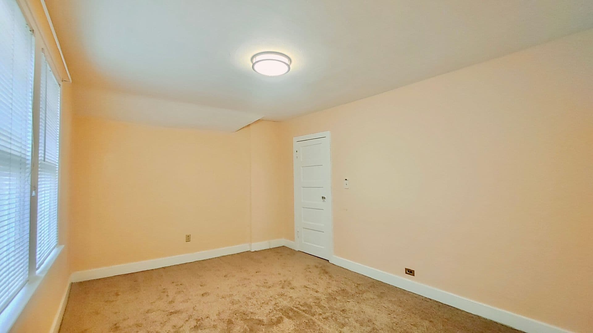 PORTLAND House: 4435 NE 73RD AVE.