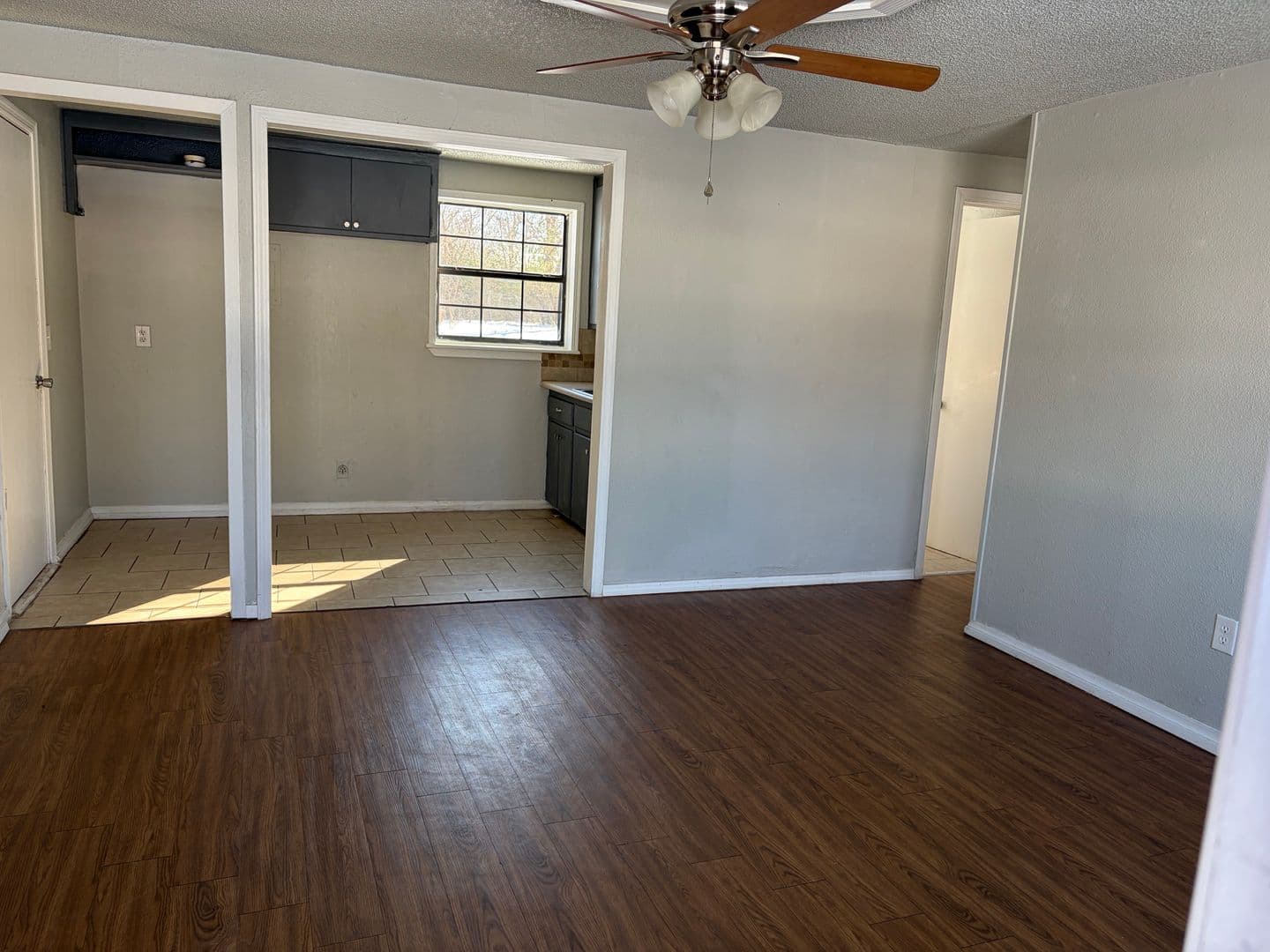 Del City House: 1816 Lariet Lane
