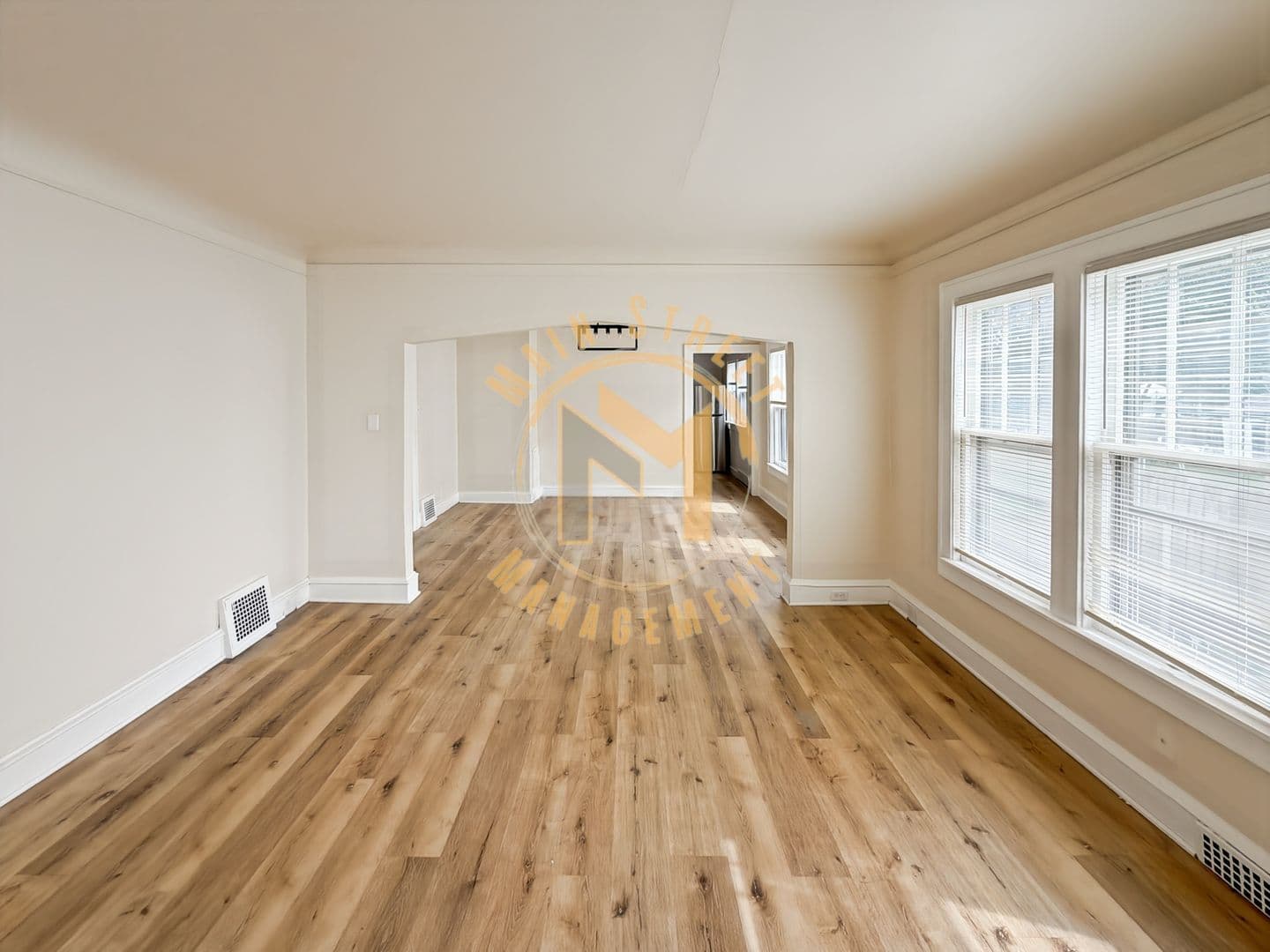 Sheboygan Apartment: 1533 N 12th St.
