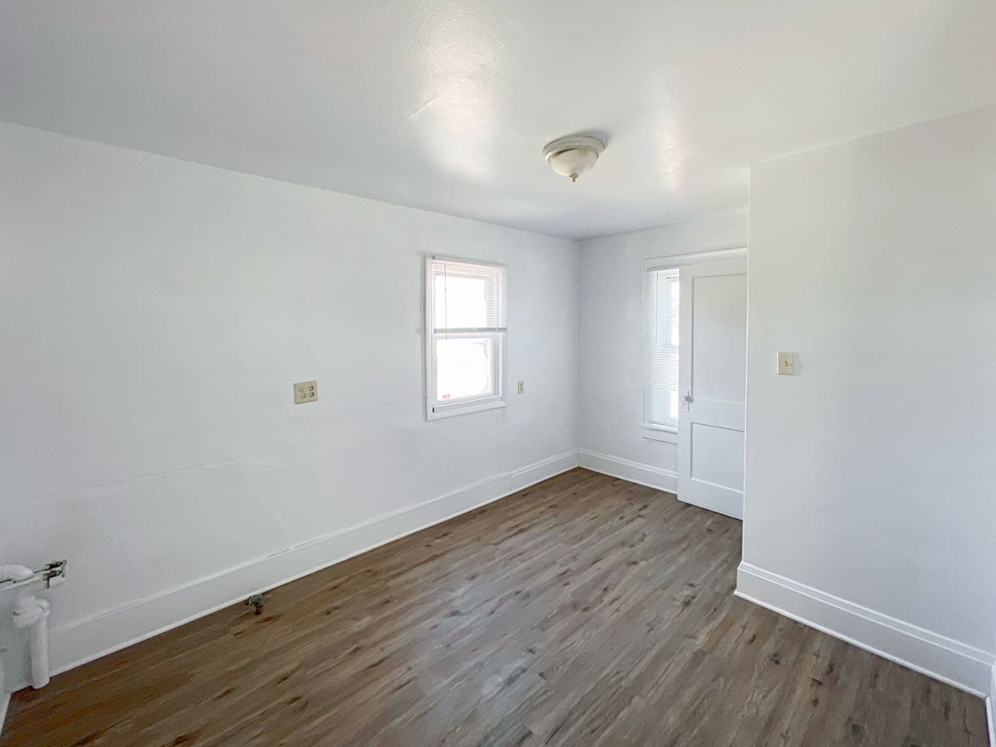 Green Bay Apartment: 515 Forest St.