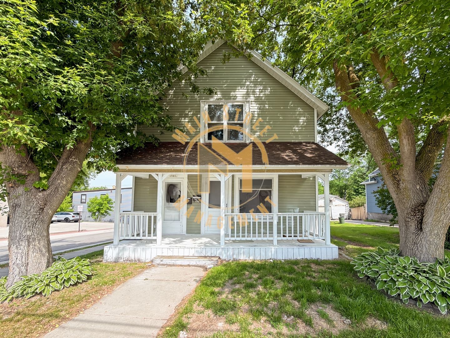 Manitowoc Apartment: 1501 S 10th St.