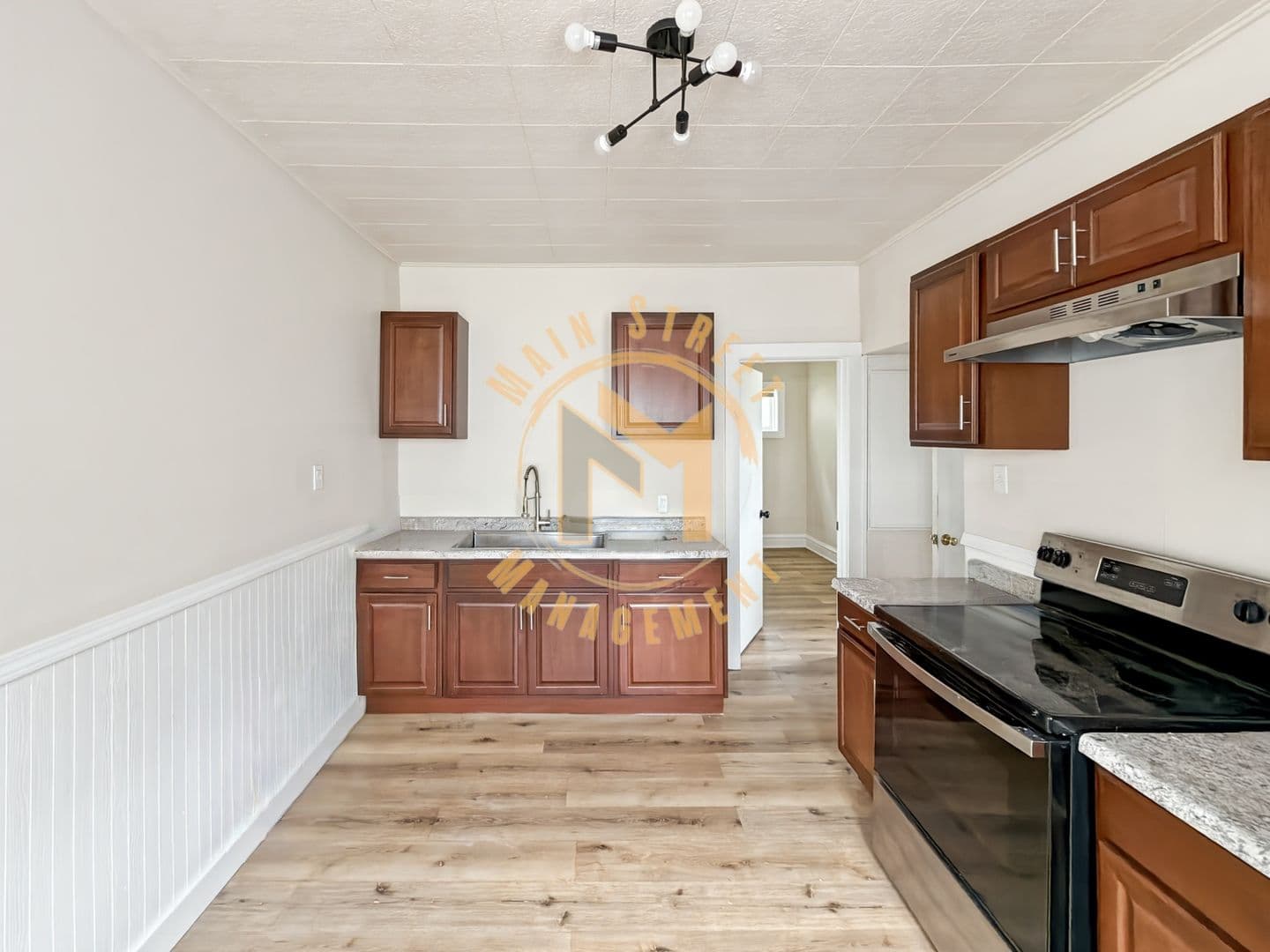 Sheboygan Apartment: 1533 N 12th St.