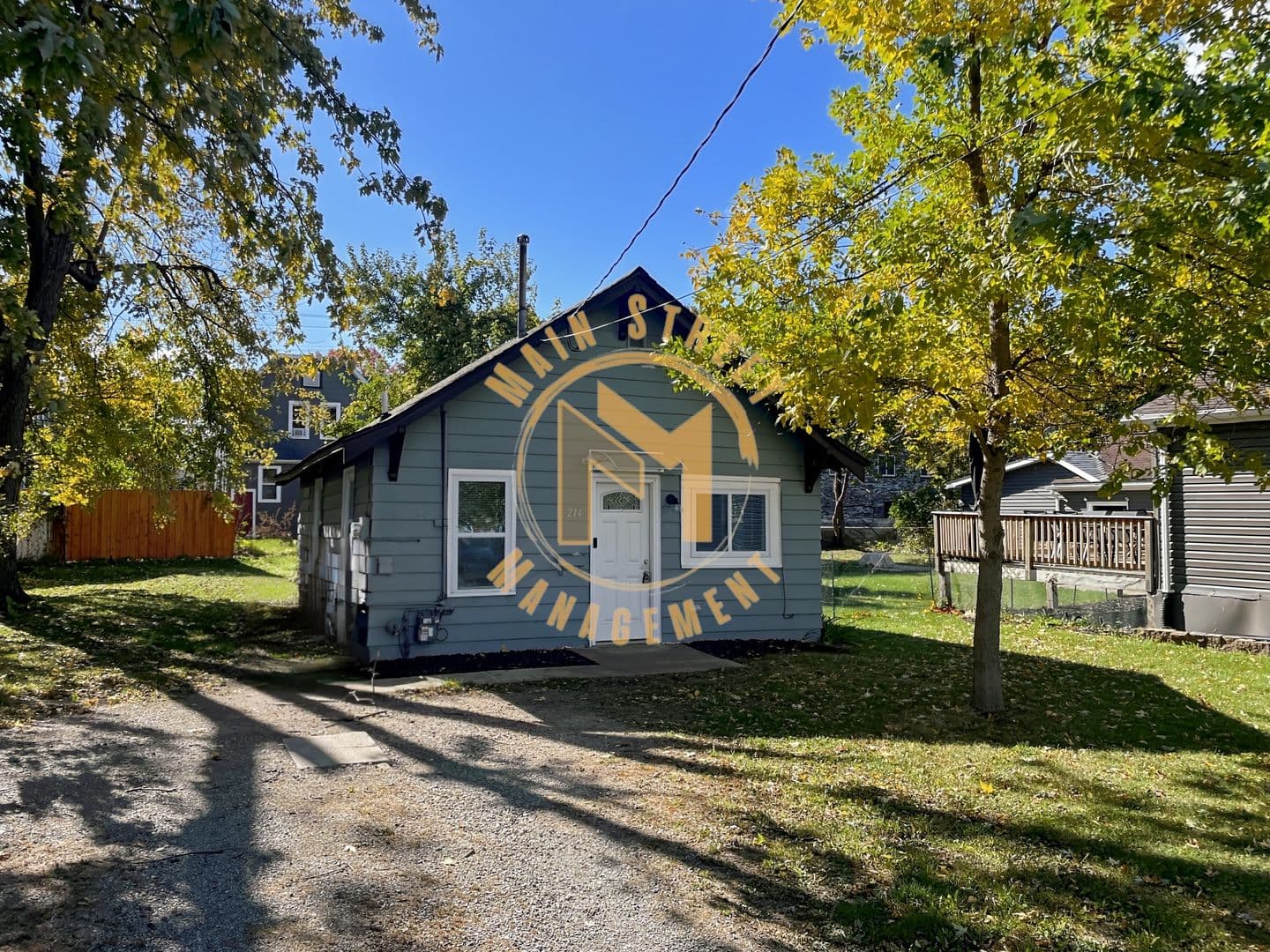Neenah House: 214 Smith St.