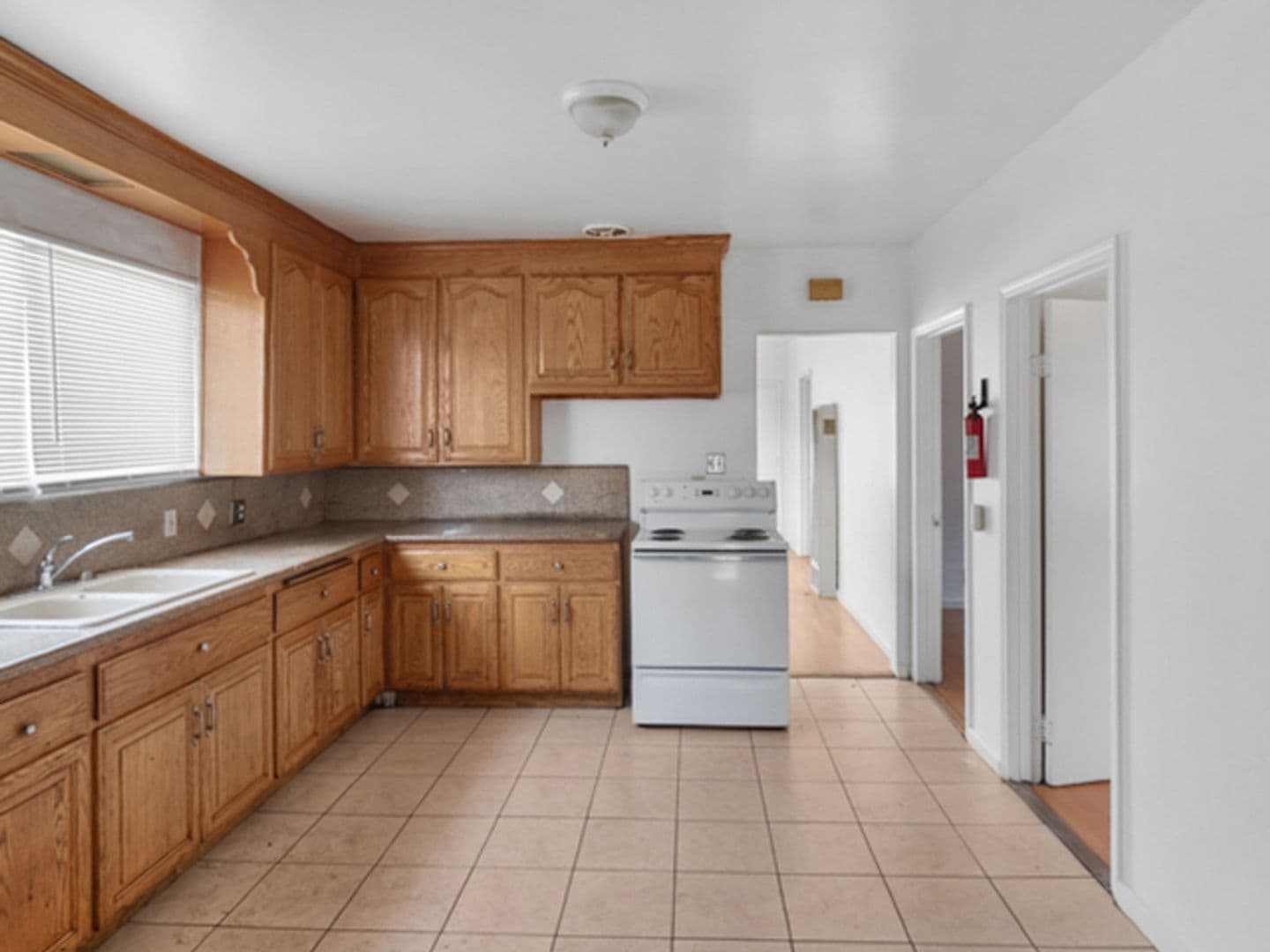 OAKLAND House: 1946 62ND AVENUE