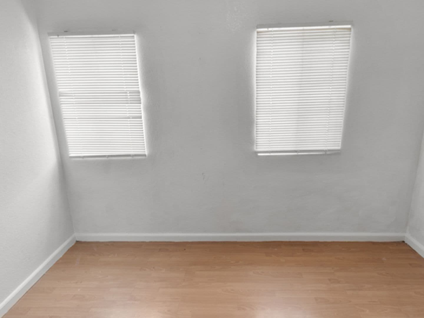 OAKLAND House: 1946 62ND AVENUE